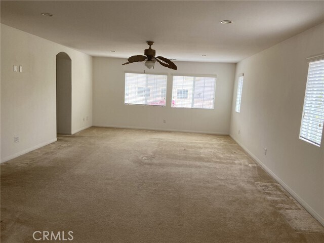 Building Photo - 2467 Taylor Ave