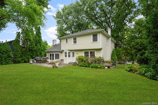 Building Photo - 341 Orienta Ave