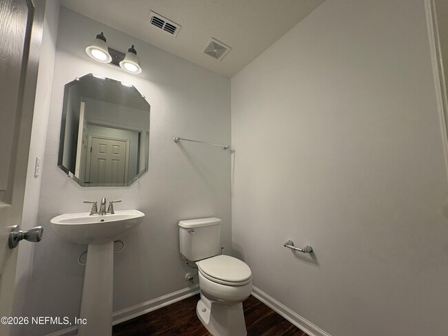 Building Photo - 3427 Biltmore Way