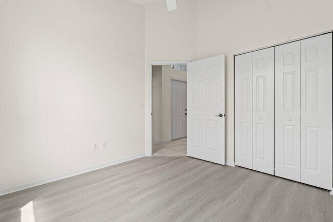 Building Photo - 7728 Edinburough Ln