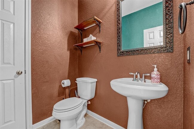 Building Photo - 6709 Golden Bough Ln