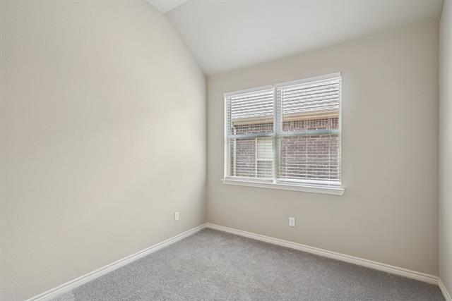 Building Photo - 924 Lake Cypress Ln