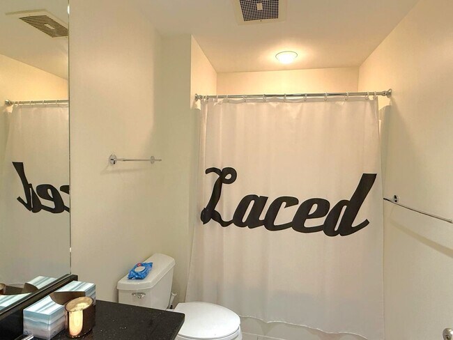 Building Photo - Elegant Back Bay Living in Full-Service La...