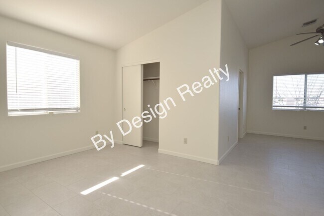 Building Photo - West Side - Rancho De Colinas- 3 Bed 2 Bath with Private Pool - Hillside & Mountain Views