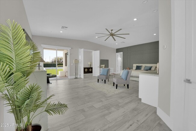 Building Photo - 13613 N 76th St