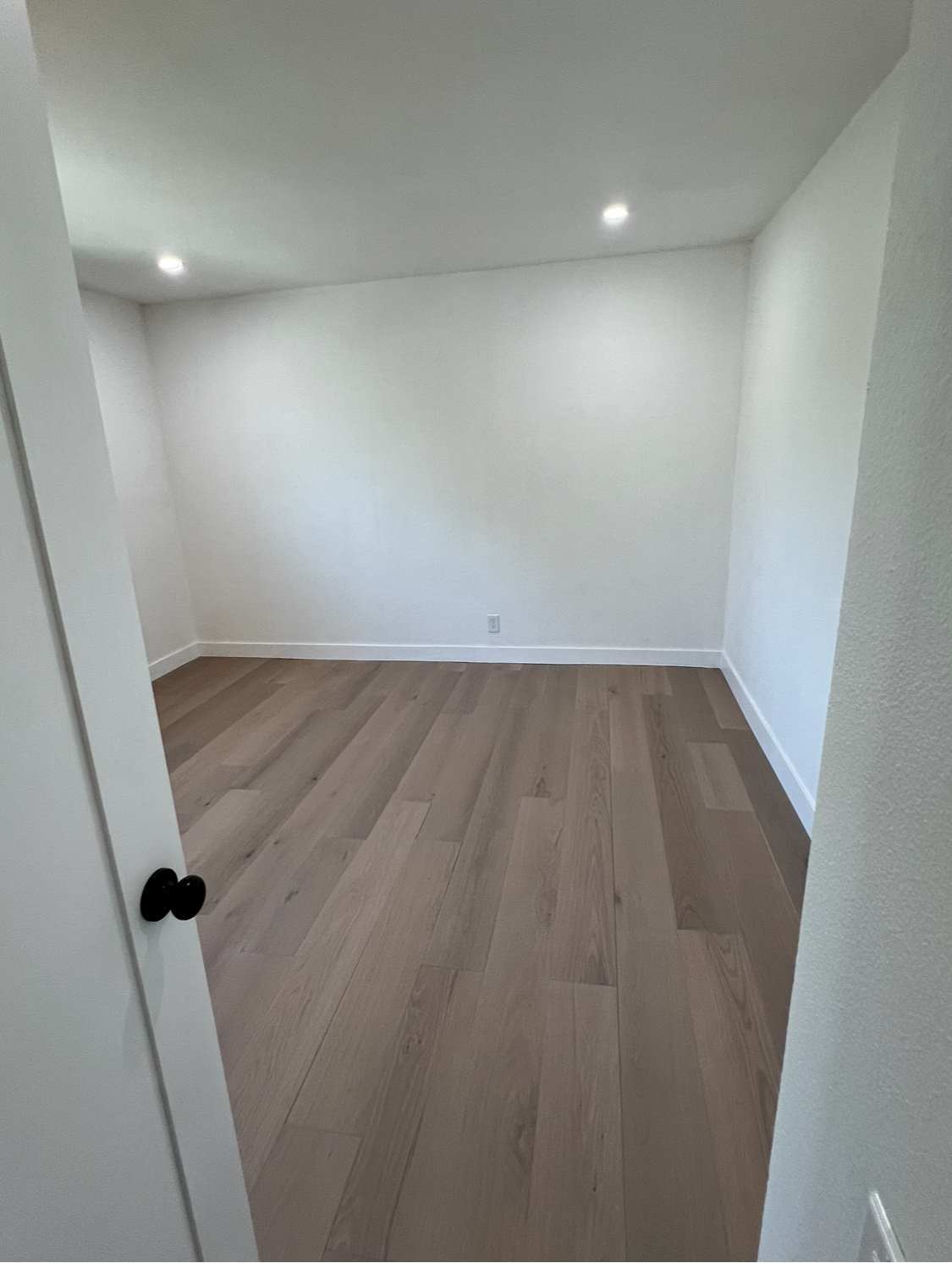 Building Photo - 2714 Queen St