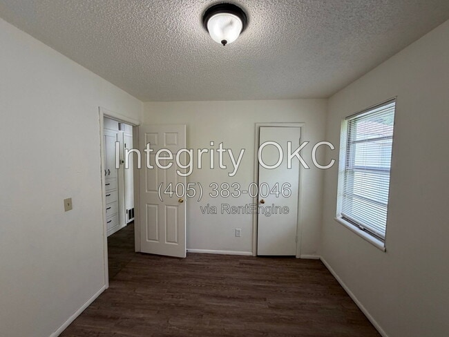 Building Photo - 3506 N Peniel Ave