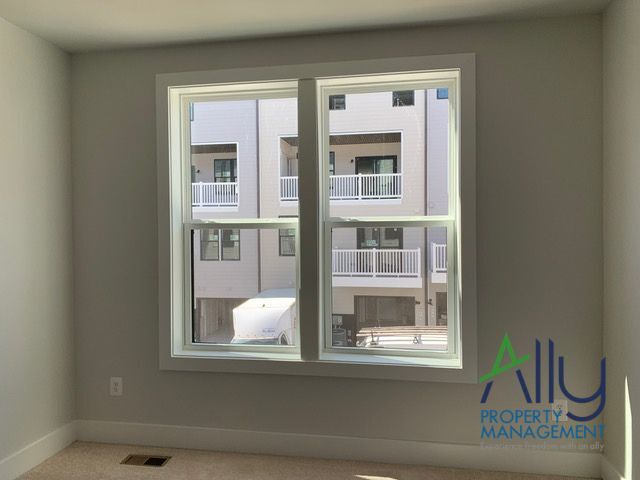 Building Photo - 822 Wesley Ln