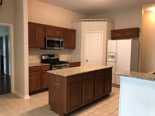 Building Photo - 3103 Indigo Ln