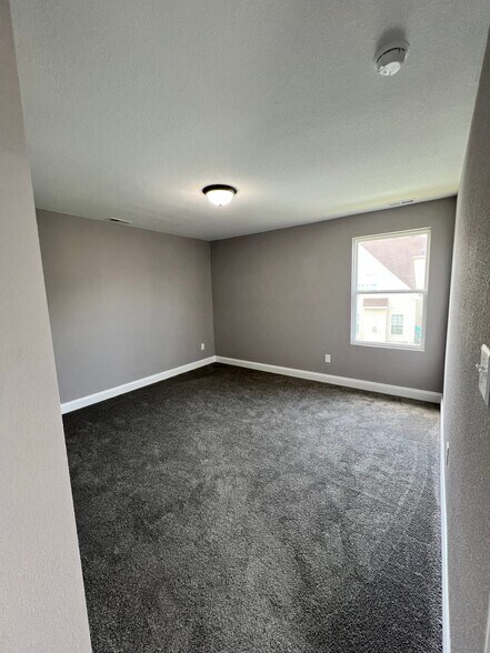 Building Photo - 57 Franktown Rd