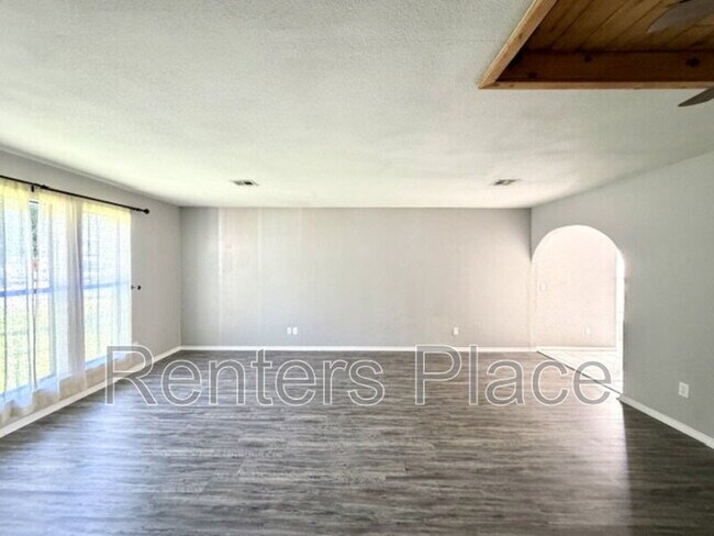 Building Photo - 444 West 147th Pl S