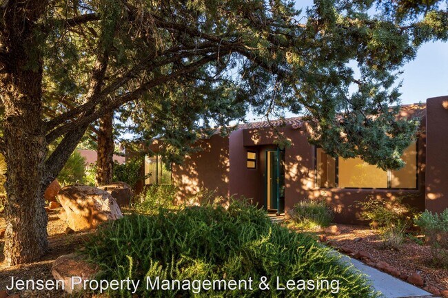 Building Photo - 3 br, 2 bath House - 712 N. Wisteria Way