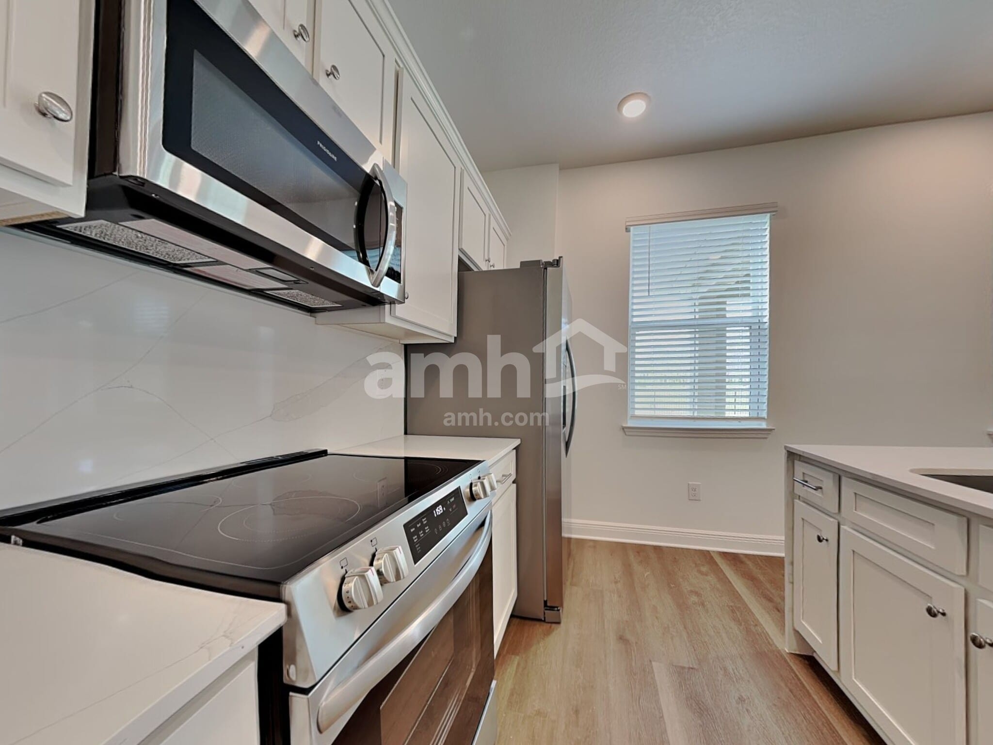 Building Photo - 6781 Atlantic Bch Ave