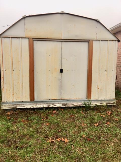 Building Photo - 1221 Northview Dr