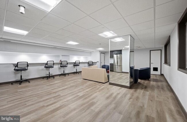 Building Photo - 2101 Chestnut St