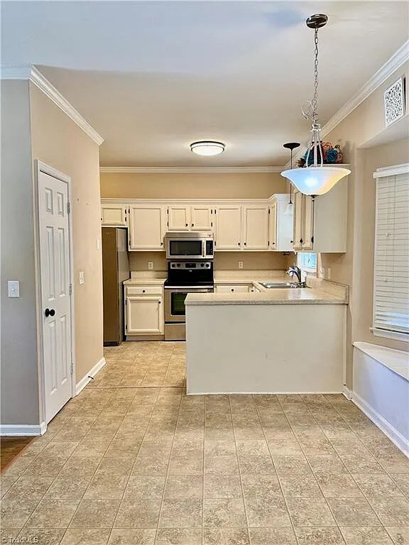 Building Photo - Earn Wealth While Leasing - Like a Homeown...