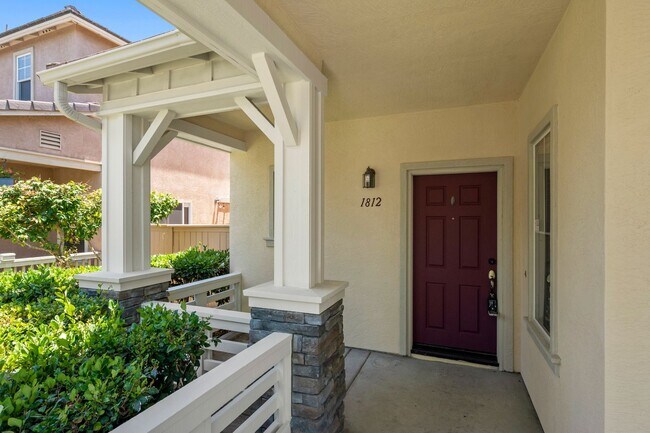 Building Photo - Gorgeous 3 Bedroom Chula Vista Home!