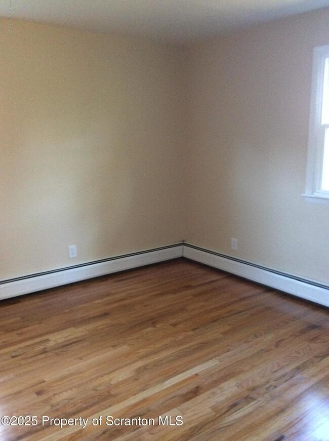 Building Photo - 412 Lane Hill Rd