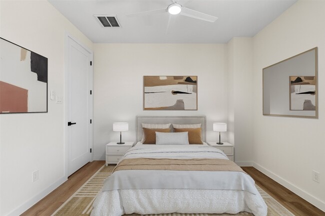 Building Photo - 8205 Parnell St