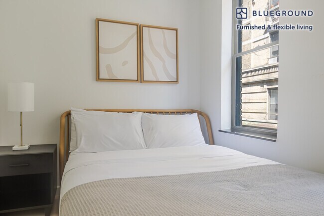 Building Photo - 103 Mosco St