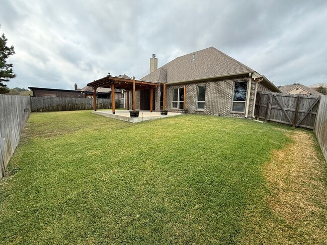 Building Photo - 7332 Kingsport Ln