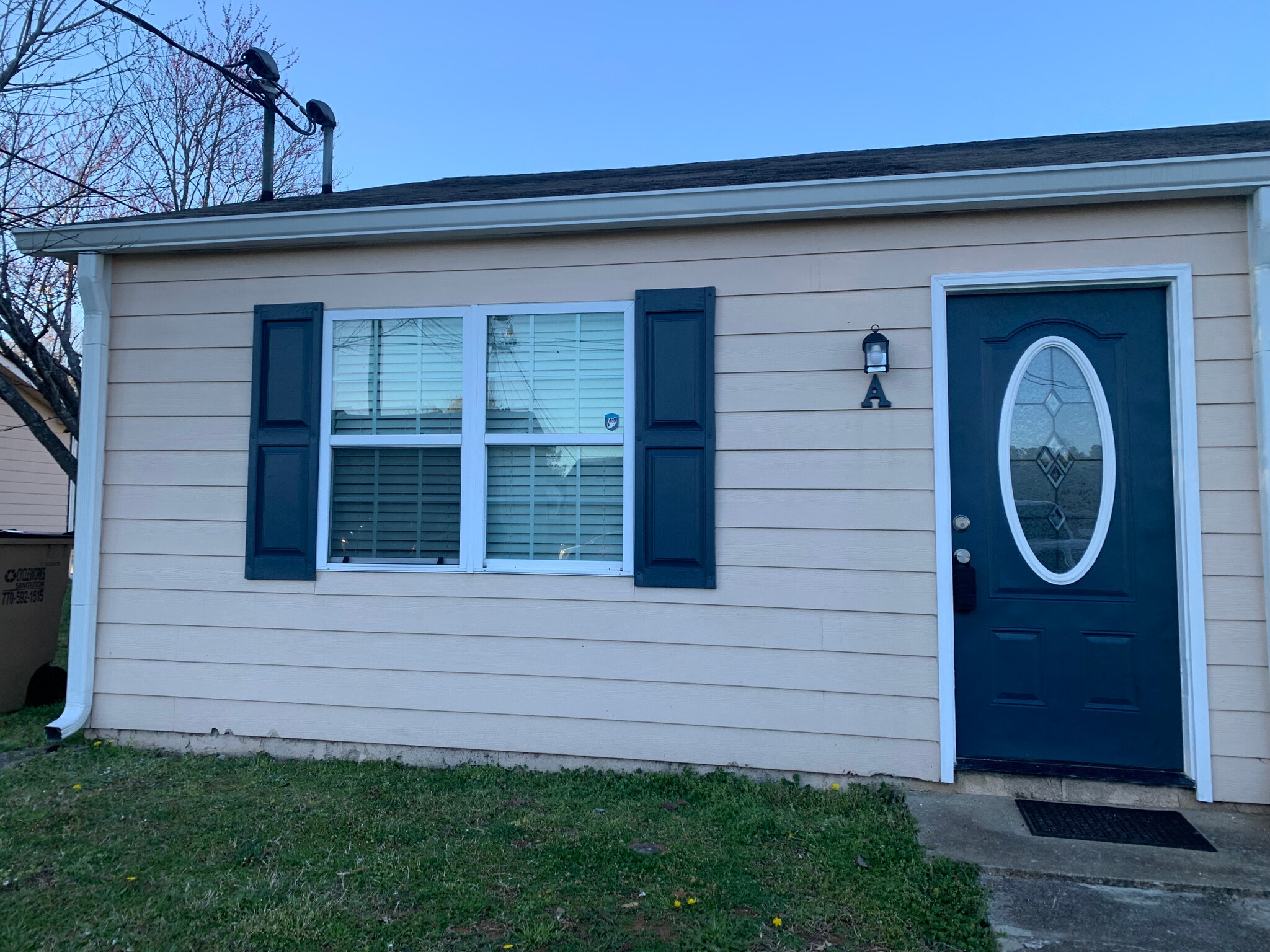 Building Photo - 123 Evergreen Trl