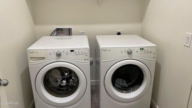 Building Photo - 19460 N 27th Pl