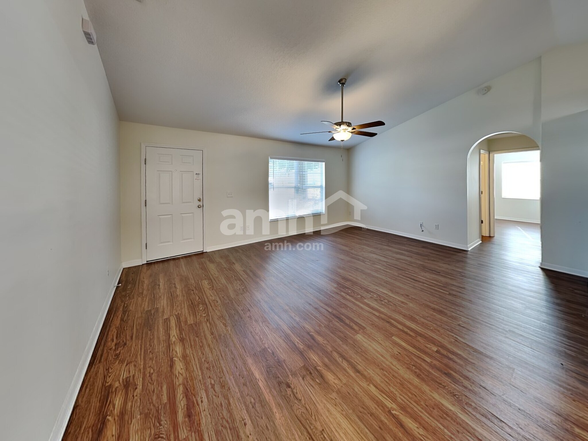 Building Photo - 331 Valley Edge Dr