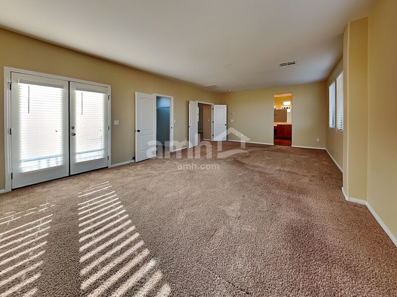 Building Photo - 3932 Yang Ct