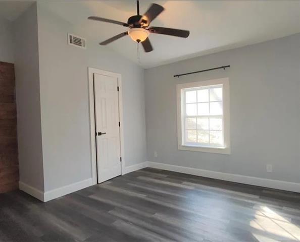 Building Photo - 180 Ripple Creek Dr