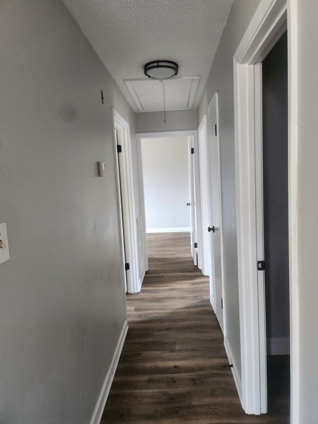 Building Photo - 1130 S Washington Ave