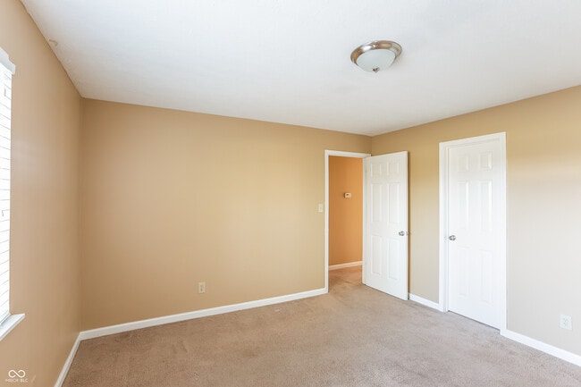 Building Photo - 5934 Parterra Dr