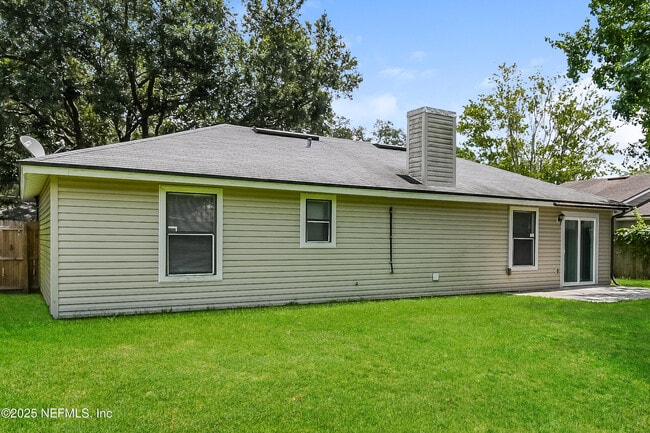 Building Photo - 7756 Pepper Cir E