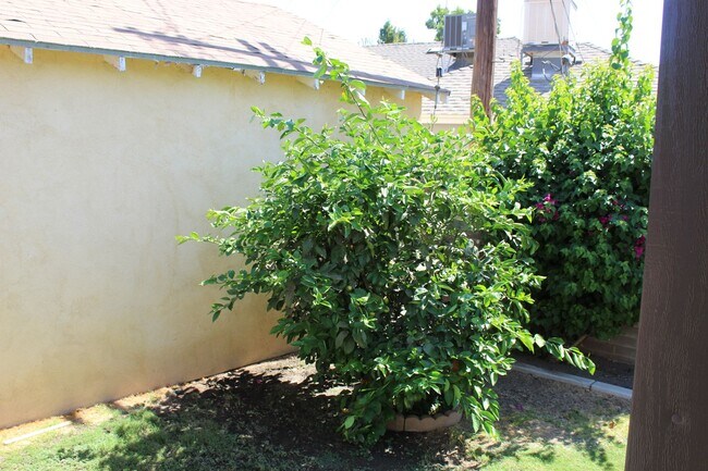 Building Photo - Beautiful Westchester Home for Rent