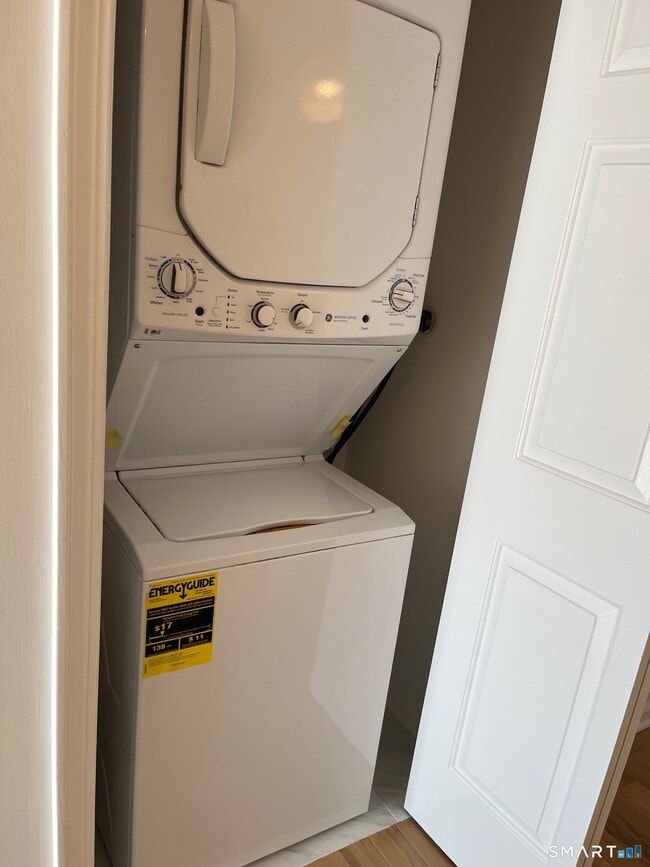 Building Photo - 139 Oldfield Road