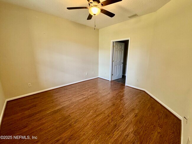 Building Photo - 12301 Kernan Forest Blvd