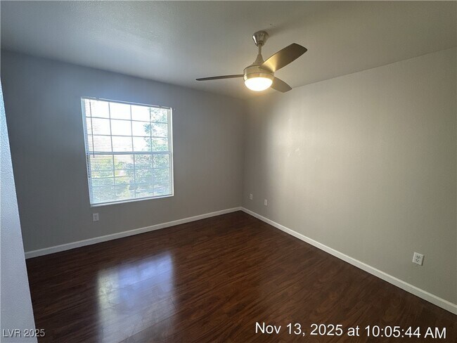 Building Photo - 231 W Horizon Ridge Pkwy