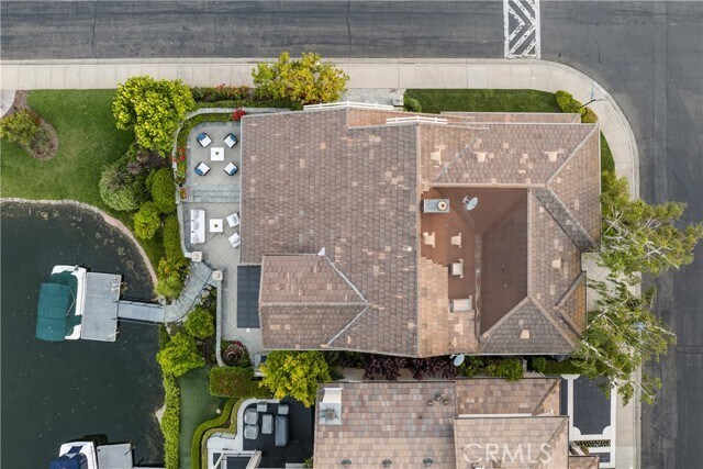 Building Photo - 2567 Oakshore Dr
