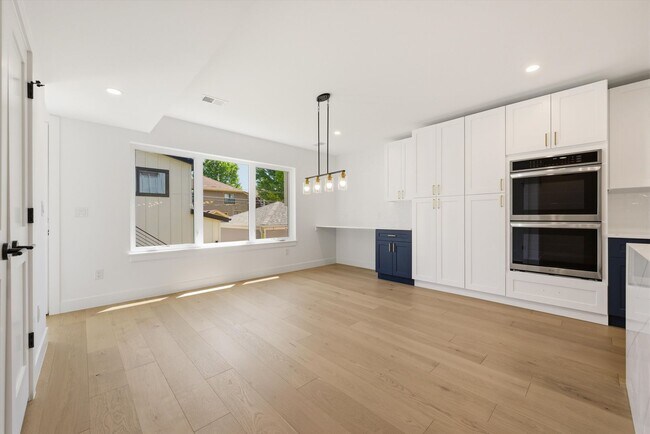 Building Photo - 2450 S Marion St