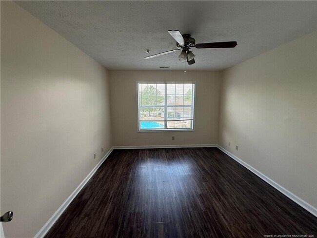 Building Photo - 300 Waterdown Dr
