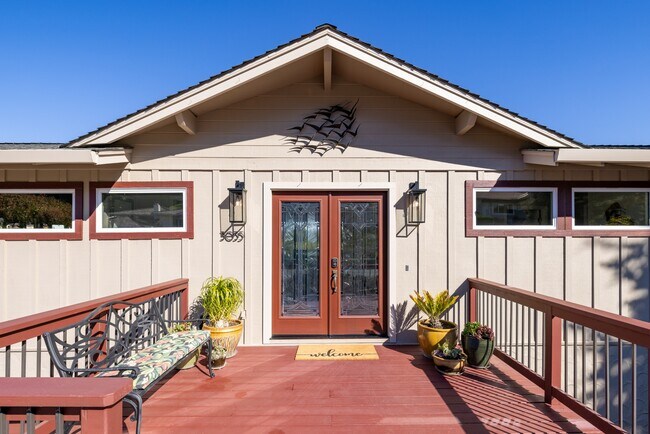 Building Photo - 3035 Ribera Rd