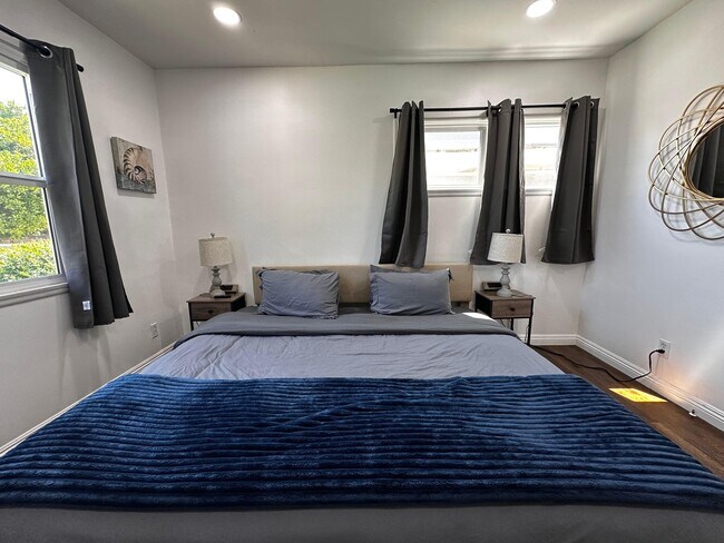 Building Photo - 15732 Covello St