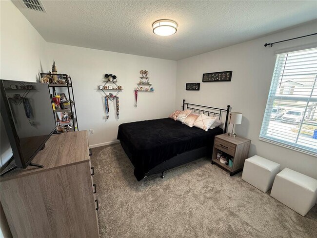 Building Photo - 4390 Bull St