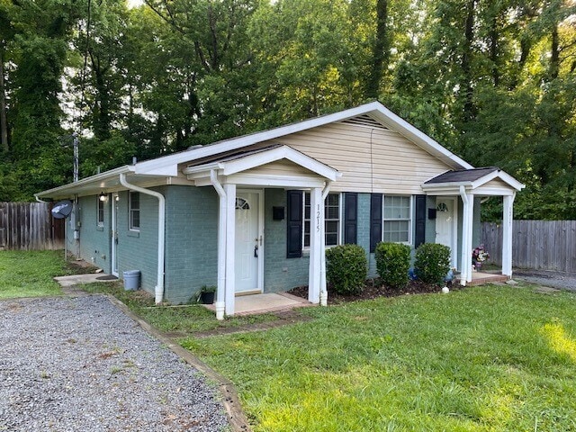 Primary Photo - 1215 Hibiscus St