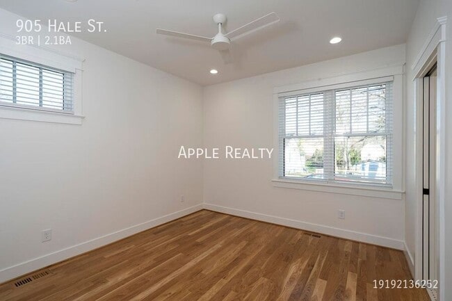 Building Photo - 905 Hale St