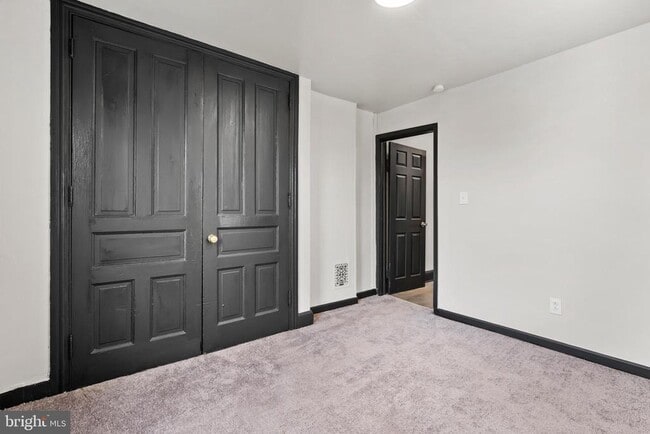 Building Photo - 2317 N 26th St