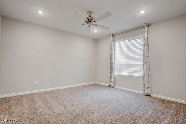 Building Photo - 483 Ylang Pl