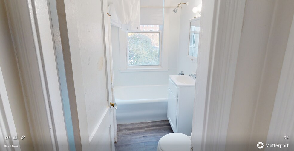 Building Photo - 1629 Commonwealth Ave