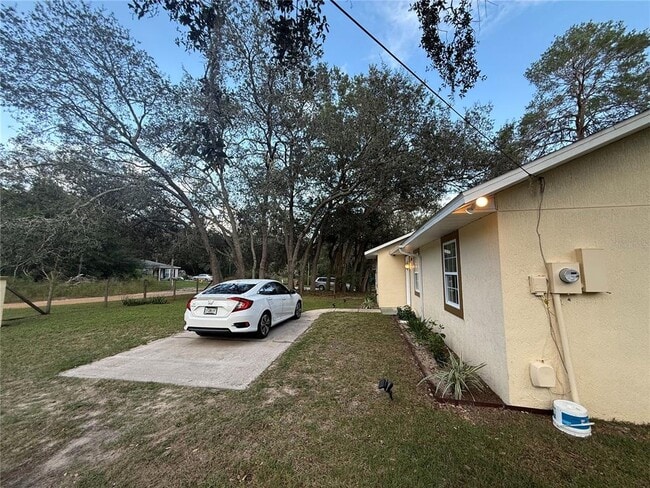 Building Photo - 40233 Palm St