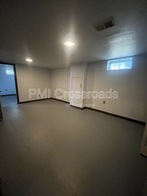 Building Photo - 6752 Bristlewood Dr